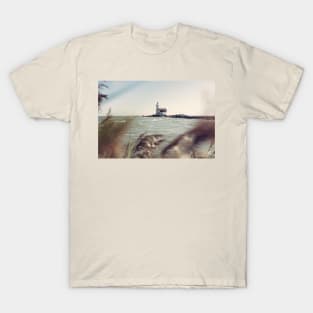 Dutch landscape with lighthouse T-Shirt